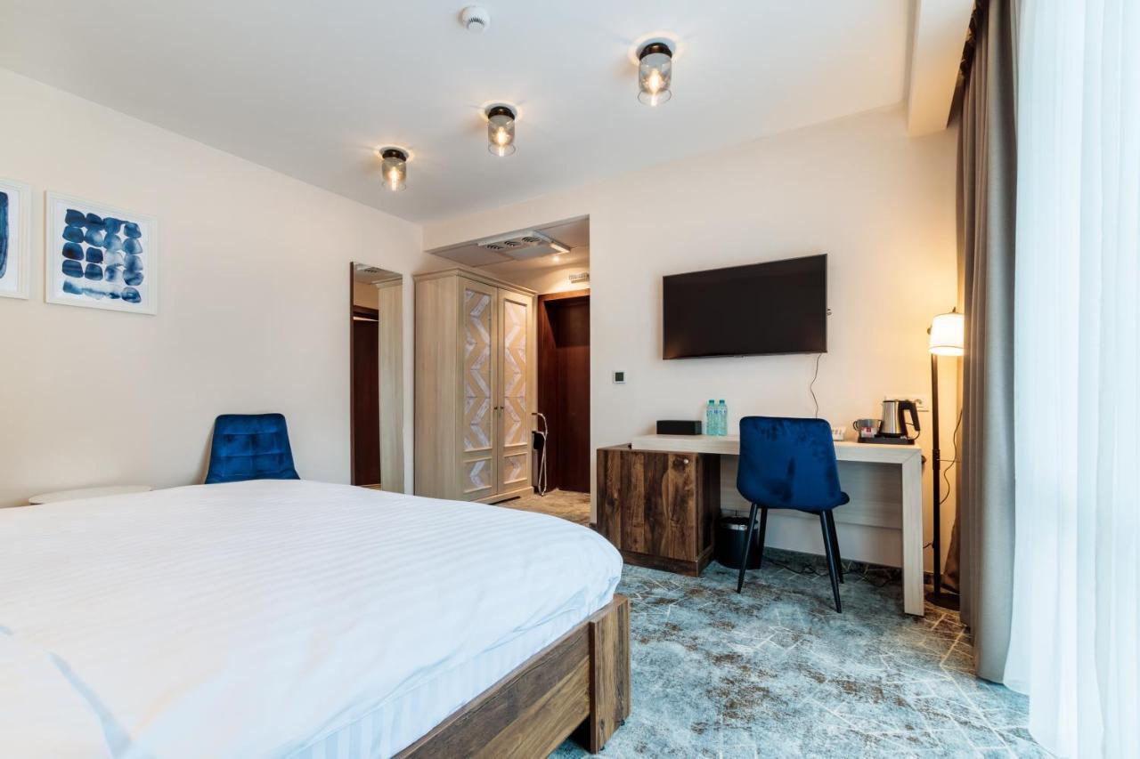 River Hotel & Spa Кэлимэнешти Экстерьер фото